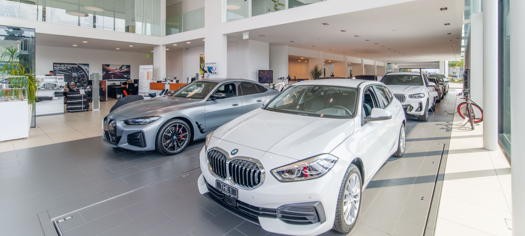 BMW Garage 