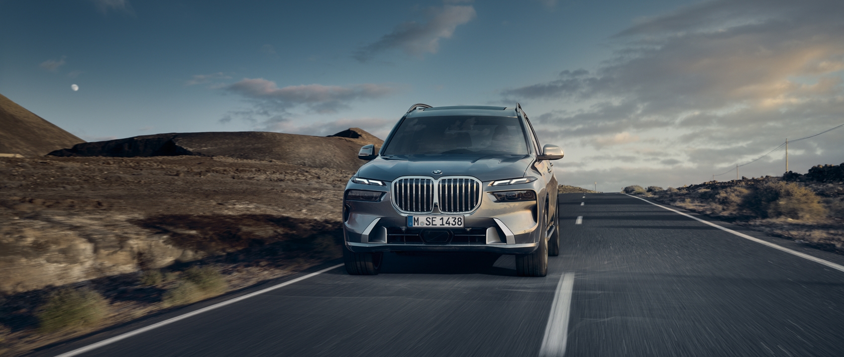 BMW x7 Header